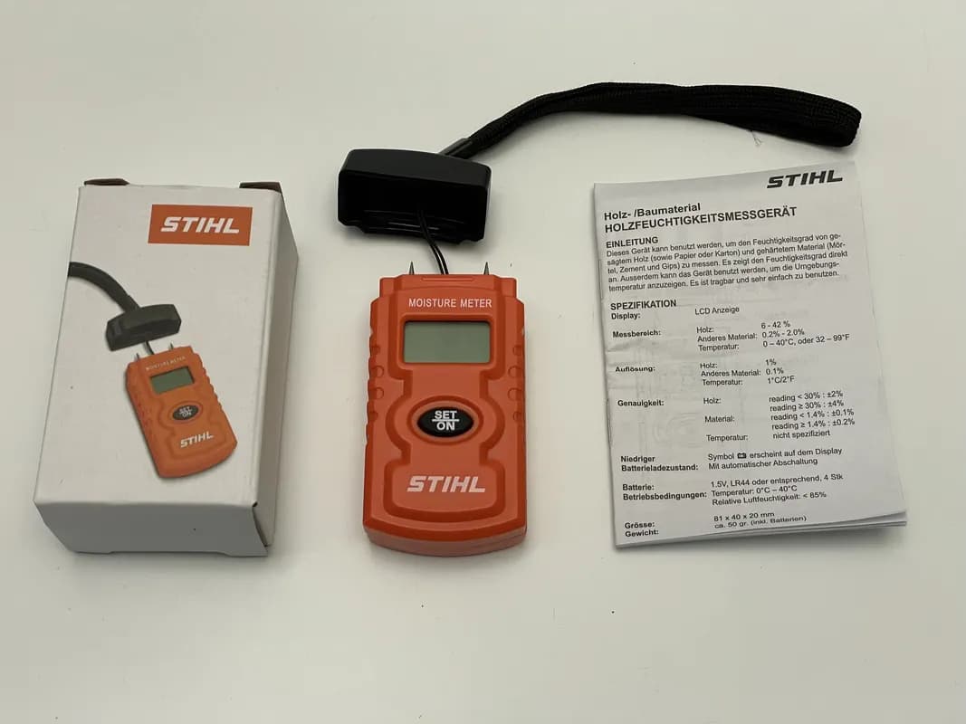 Das Holzfeuchtemessgerät von Stihl mit Anleitung im Test.