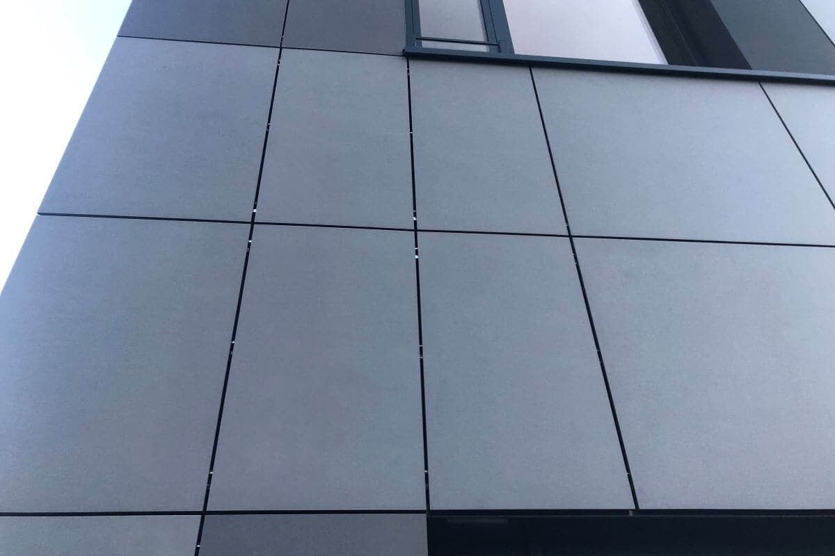 Vorgehängte hinterlüftete Fassade